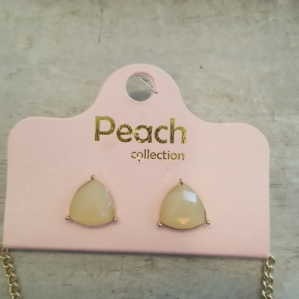 💕PEACH💕 Matching Necklace and Earring Set ~ Gold Chain Beige Pink Stones NWT